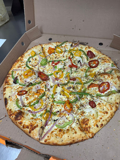 Photo of Pizza Pizza - 35 Dundas St W, Trenton, ON K8V 3N9